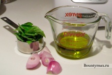 Закуска с дыней, ветчиной и сыром