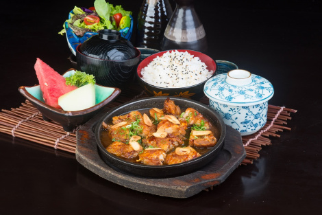 Японская кухня - сочетание традиций и мастерства Японская кухня - сочетание традиций и мастерства